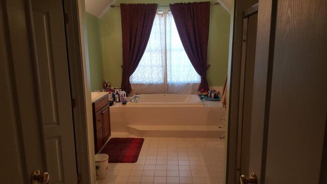 Building Photo - 43871 Hibiscus Dr