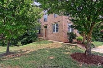Building Photo - 6254 Taliaferro Way