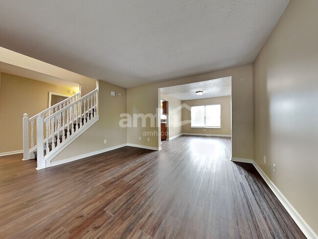 Building Photo - 1303 Black Lake Ct
