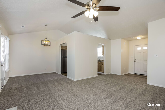 Building Photo - 1603 Hudson Graham Ln