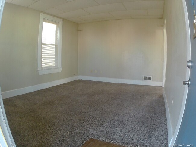 Sala de estar - 2005 McLean St