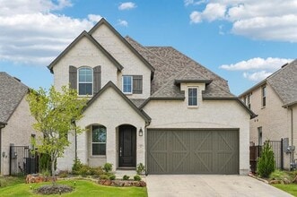 Building Photo - 422 Firecrest Ln