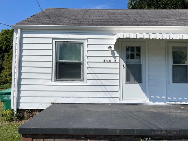 Photo - 1915 Apartment