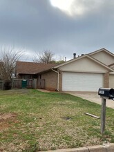Building Photo - 12602 Abbotts Way