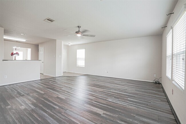 Foto del edificio - 3050 Thicket Path Way