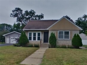 Building Photo - 6514 Stevens Ave