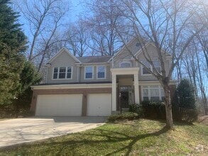Building Photo - 5475 Wooded Way