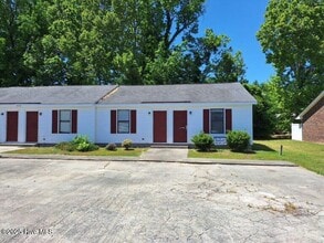 Building Photo - 1402 Hooker Rd