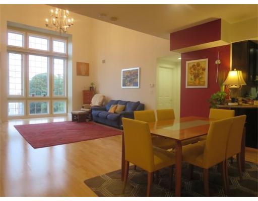 Primary Photo - 7 Ballister St