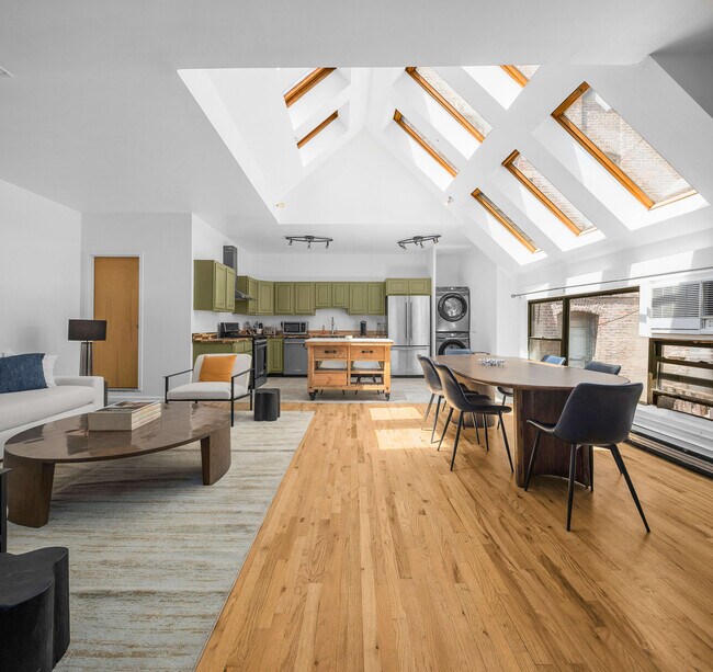 Foto del edificio - 350 Bowery