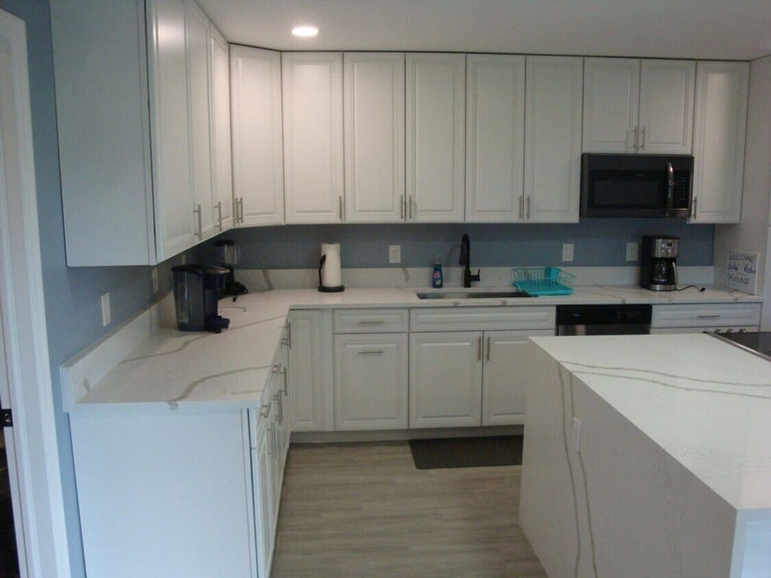 Foto principal - 3180 Orange Street, Boynton Beach, FL 33435