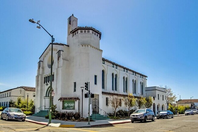 Foto del edificio - 1660 47th Ave