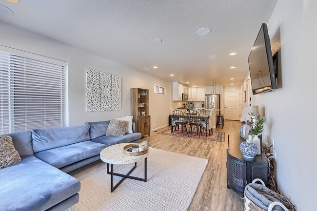 Photo - 5813 Boston St House