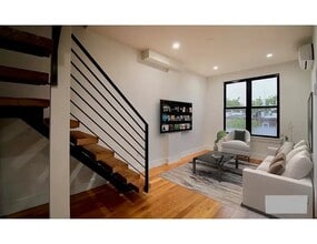 Building Photo - 1336 Jefferson Ave