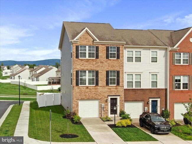 Building Photo - 78 Stratton Dr