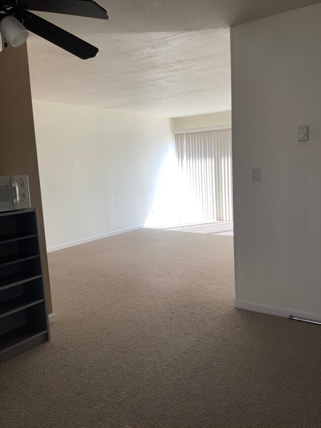 260 Industrial Pky Unit 39, Hayward, CA 94544 Condo for Rent in
