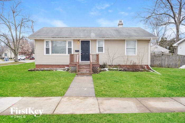 Primary Photo - 1054 S Pleasure Ct