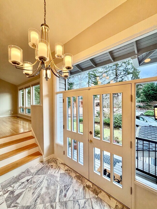 Building Photo - Move in by 11/10/2025 to receive one month of free rent (save $7,495)!