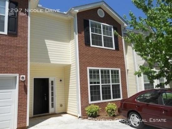 Foto principal - 3 bedroom in Hampton GA 30228