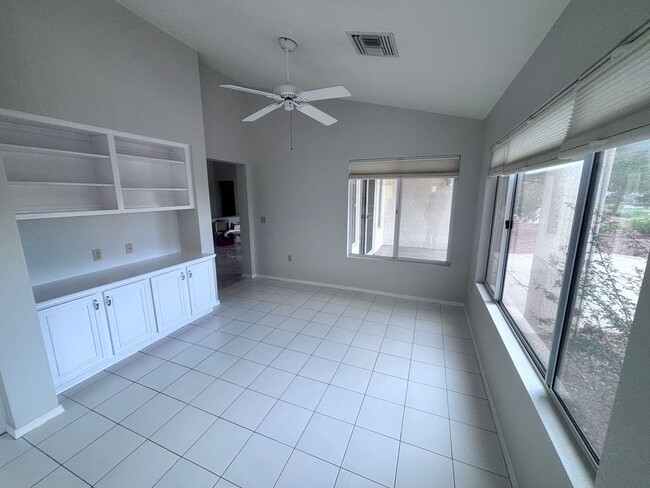 Building Photo - SUN CITY SUMMERLIN 1-STORY ON GOLF COURSE ...