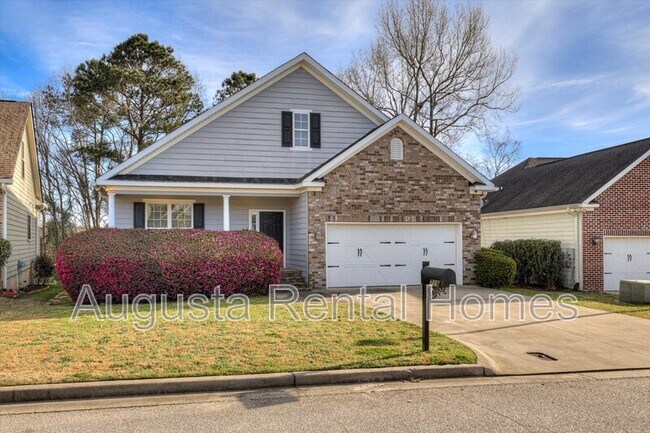 Foto del edificio - 719 Bonnie Oaks Ln