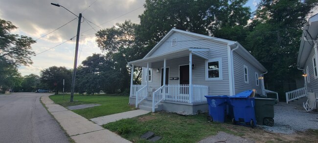 Building Photo - 2509 Youman St