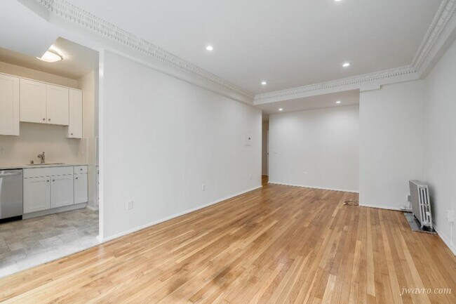Foto del edificio - 560 O'Farrell St