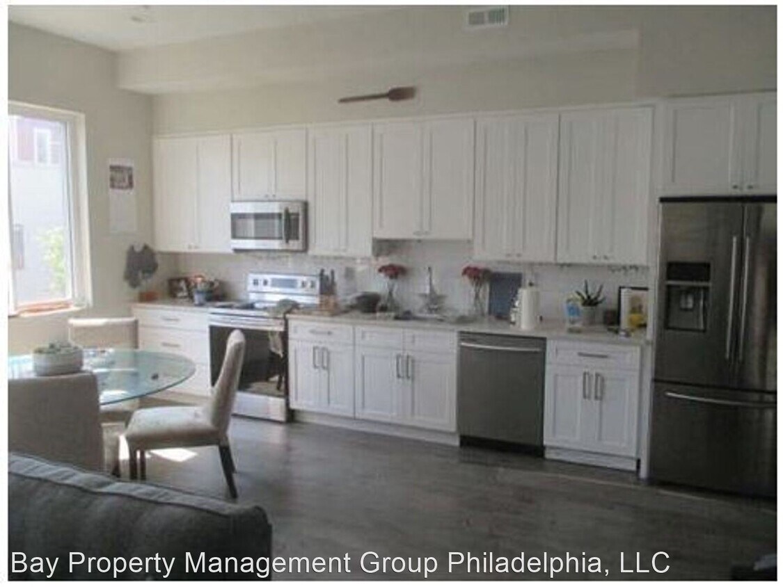 Primary Photo - 1423 N Franklin St