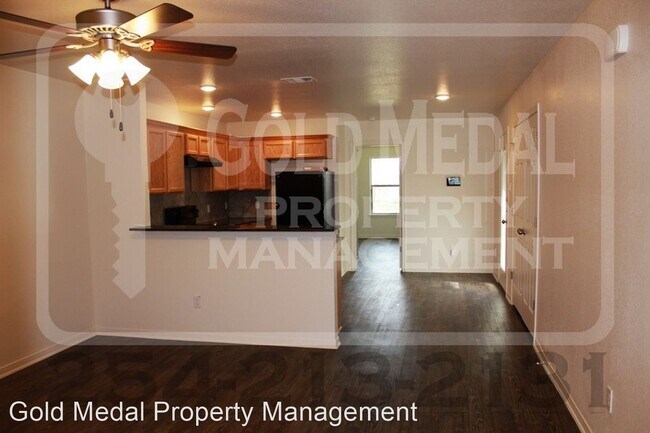 Building Photo - 206 Sherman Ave