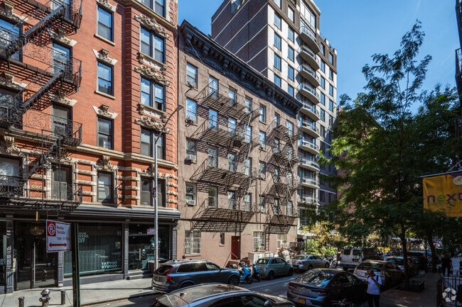 Building Photo - 64-66 Thompson St