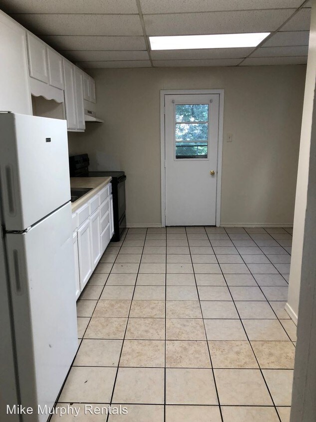 Building Photo - 5 br, 1.5 bath House - 227 Jefferson Street