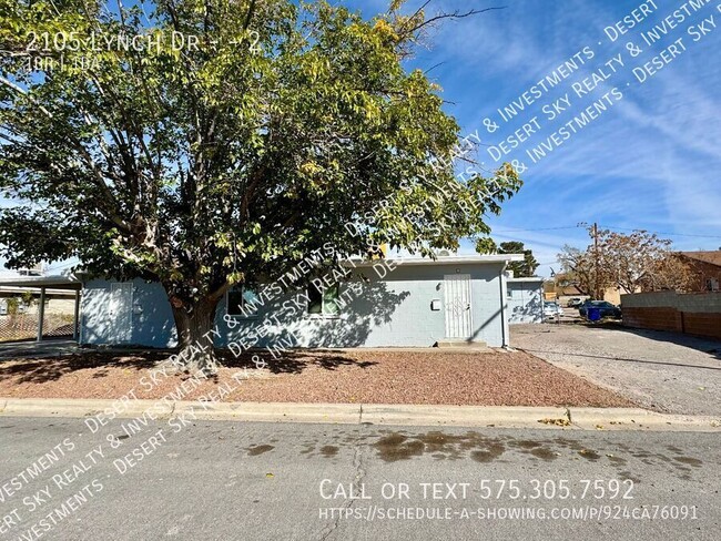 Building Photo - 1 Bedroom 1 Bath Duplex