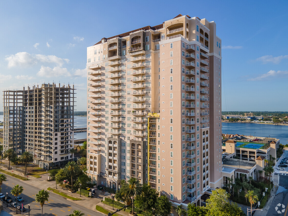 Berkman Plaza Condos - Apartments in Jacksonville, FL | Apartments.com