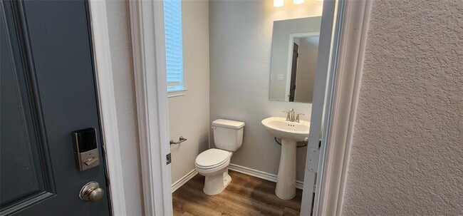 Building Photo - 408 Los Olives Ln