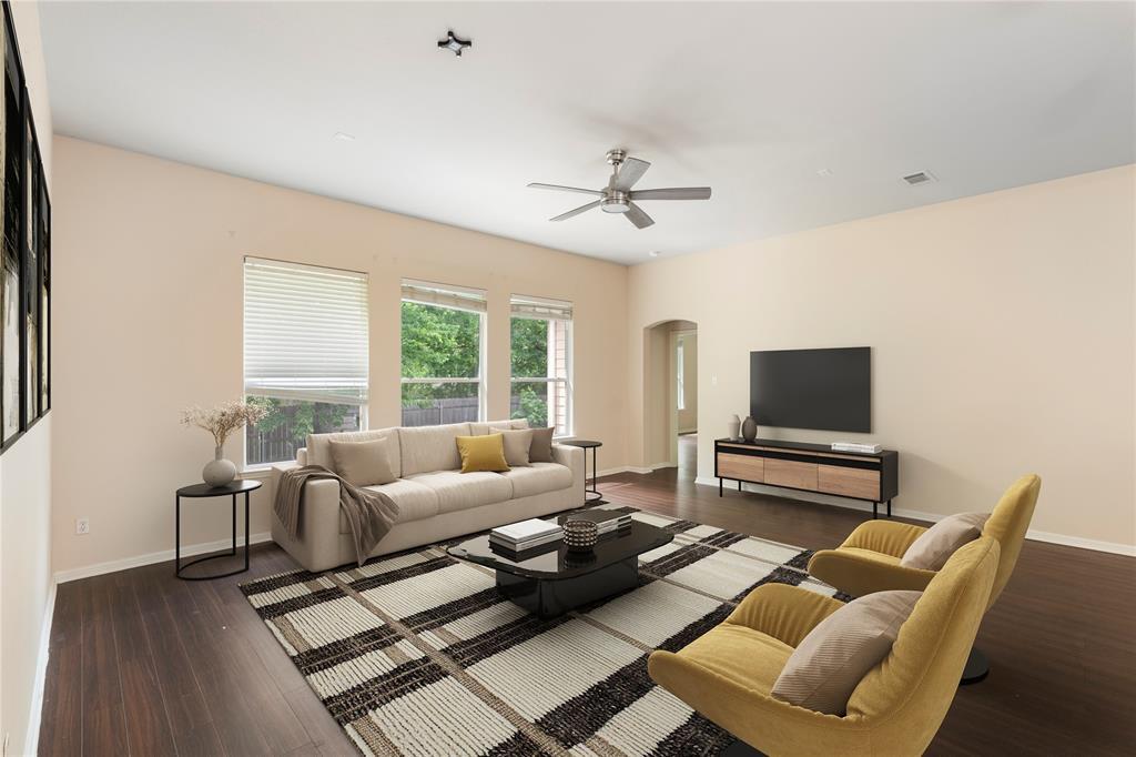 Primary Photo - 1511 Weatherford Dr