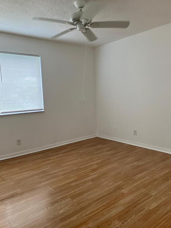 Foto del edificio - 4025 W McNab Rd