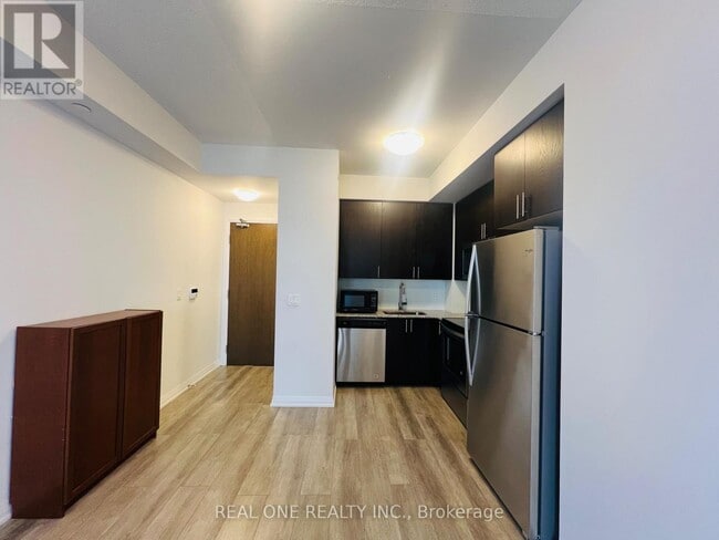 Photo du bâtiment - 9560 Markham Rd