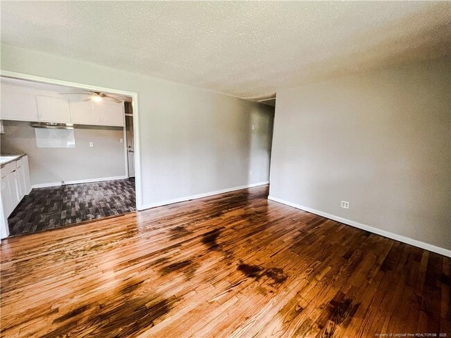 Foto del edificio - 4216 Rosehill Rd