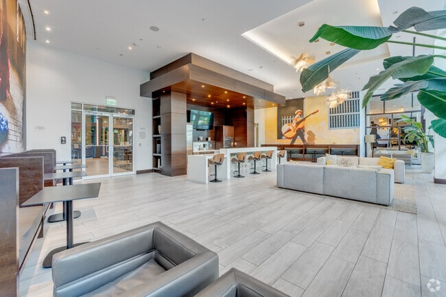 Interior Photo - Intown Apartments