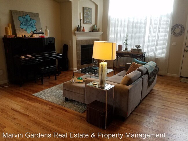 Foto del edificio - 3 br, 3.5 bath House - 1426 Whitehall Dr. #B