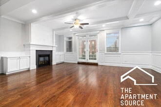 Building Photo - 1324 W Grand Ave