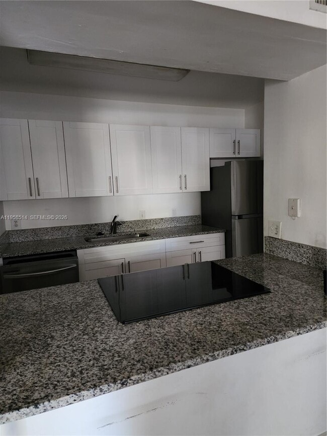 Building Photo - 4321 W McNab Rd