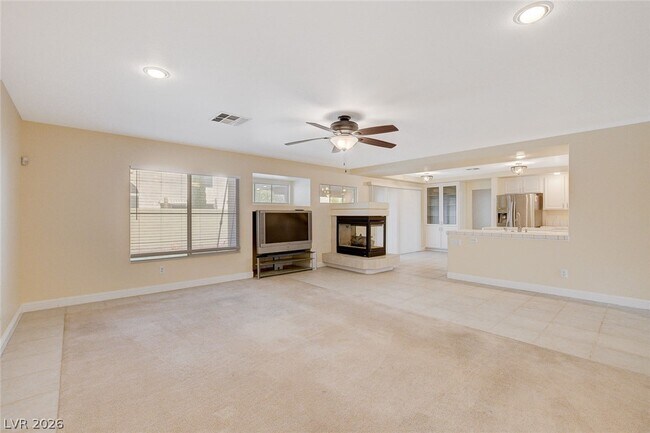 Foto del edificio - 432 Staghorn Pass Ave