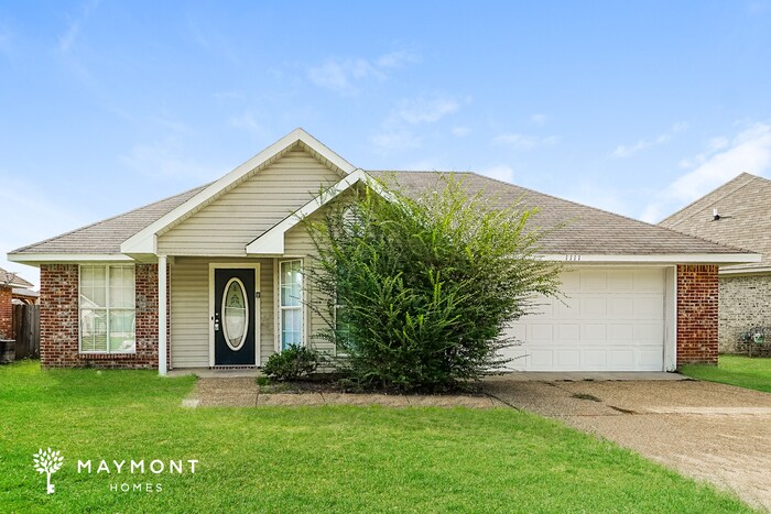 Primary Photo - Beautiful Home in Bryam