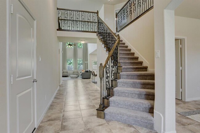 Foto del edificio - 511 Bonbrook Ln