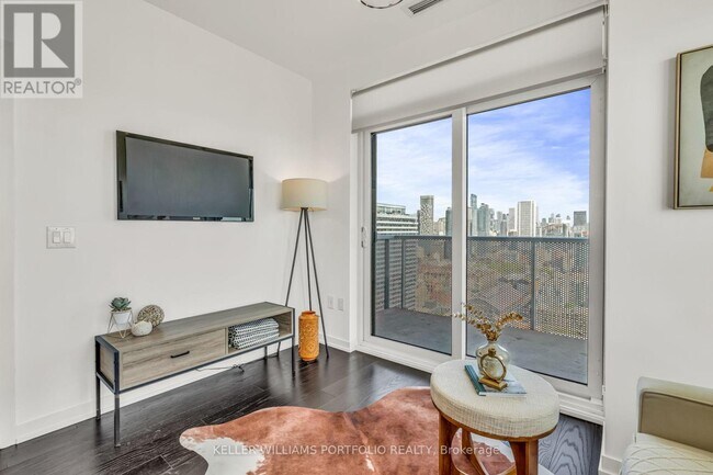 Building Photo - 20 Richardson St