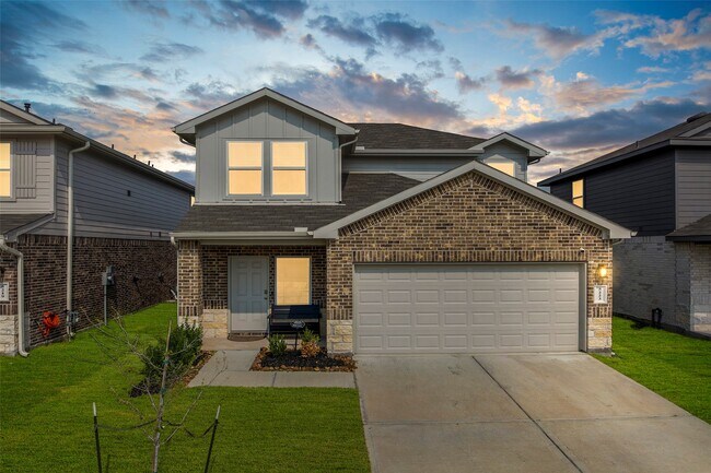 Building Photo - 5223 Mossdale Blf Ln