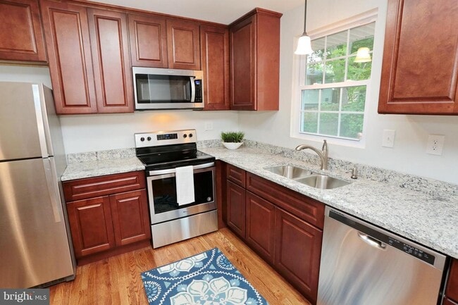 Foto del edificio - 2609 Dakota St