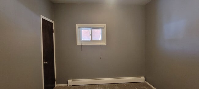 Building Photo - 501 Allison Ave