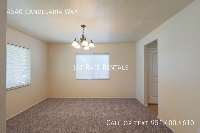 Foto del edificio - 4540 Candelaria Way